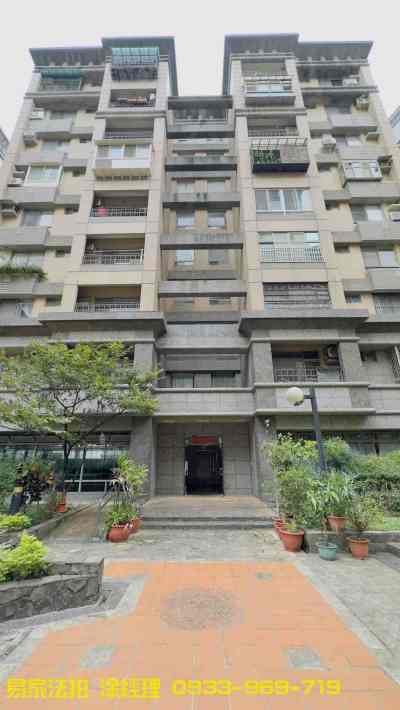 法拍屋~僑愛國宅三房+車位@僑愛新村D區@僑愛國小,桃園市大溪區電梯大樓法拍