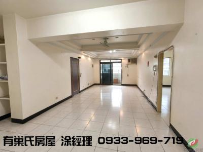 大有區@會稽國中@稀有華廈大四房+平面車位✅可隔五房以上