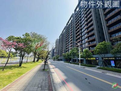 面南崁溪畔三面超大露台戶-昭揚天御四房雙車雙主臥,桃園市桃園區電梯大樓出售