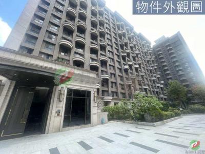 百川晶硯2+1房車